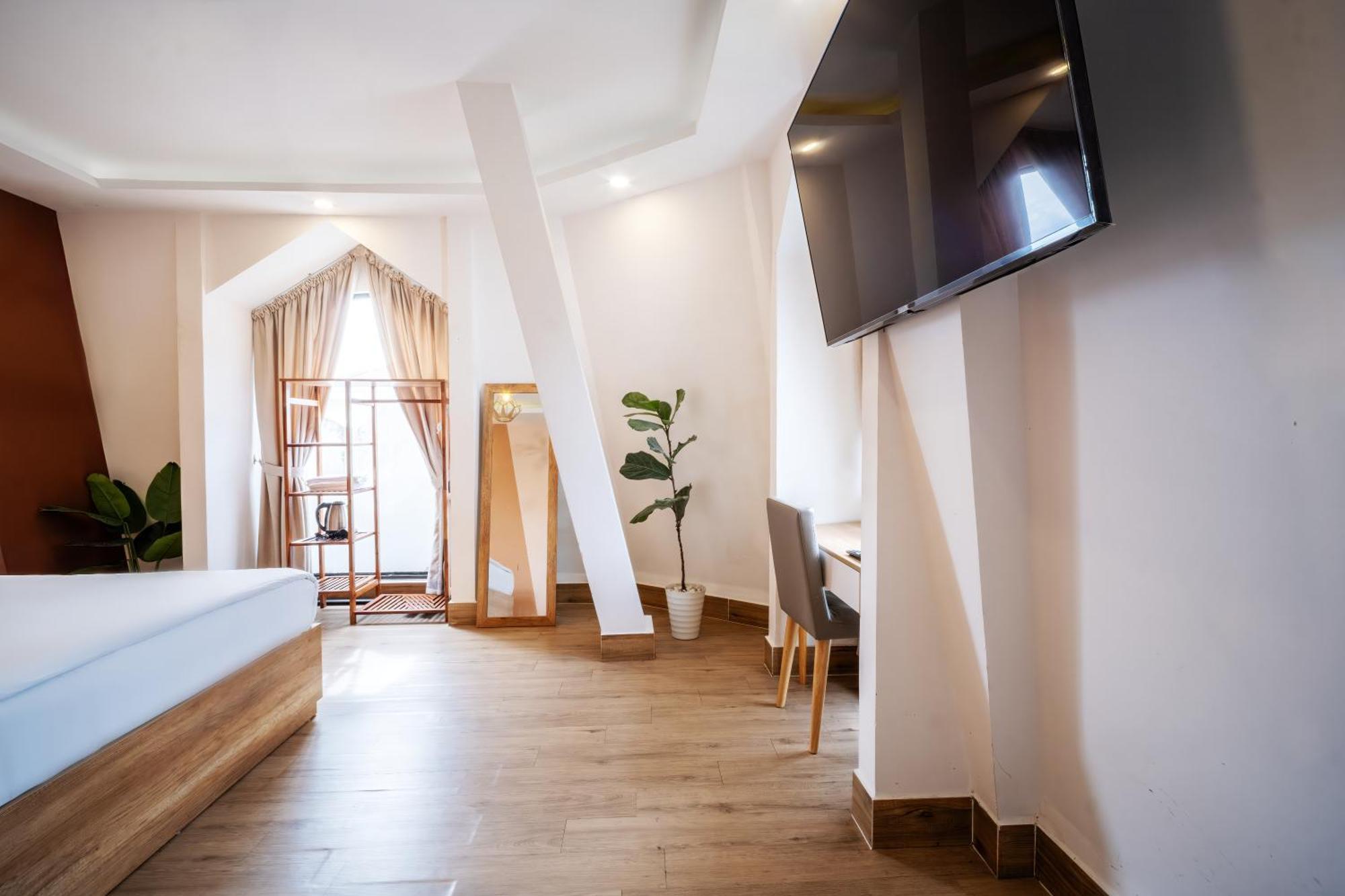 Dalat Blanc Hotel 2 Khu Chi Lăng エクステリア 写真